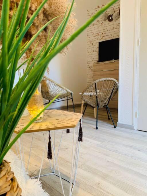 Maisonette Avec Jardin エヴルー エクステリア 写真